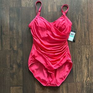 Jantzen Women's One Piece Swimsuit watermelon color